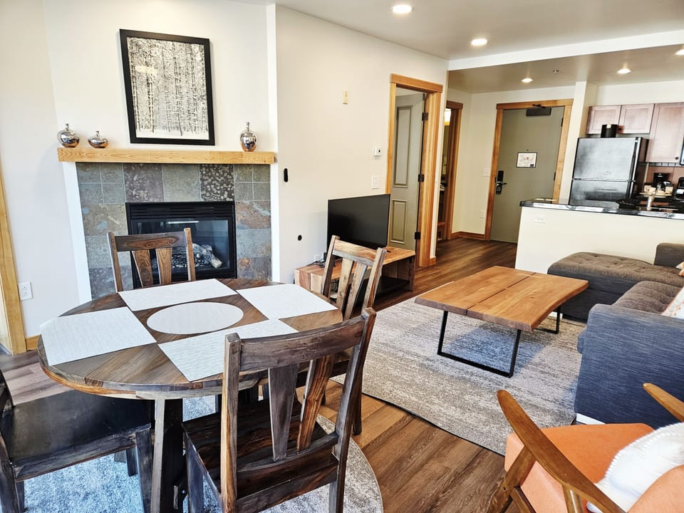 Furniture, Table, Indoors, Home Decor, Screen