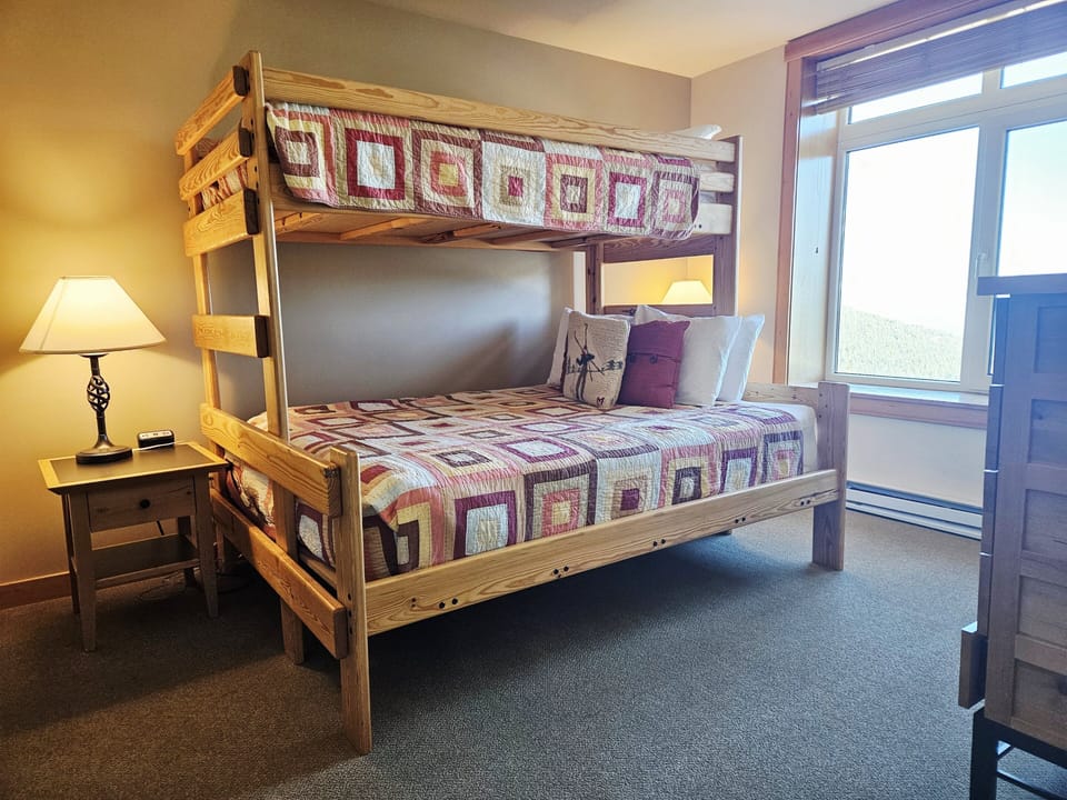 Lamp, Furniture, Bed, Bedroom, Indoors