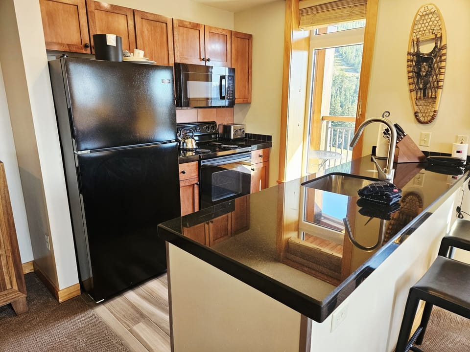 Indoors, Kitchen, Appliance, Refrigerator, Microwave