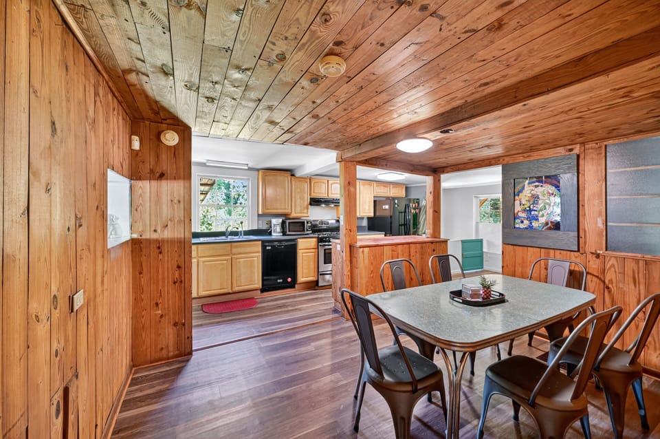 Indoors, Hardwood, Stained Wood, Chair, Furniture