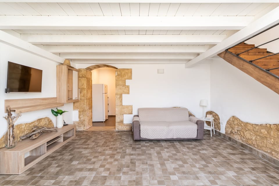 House | 1 bedroom