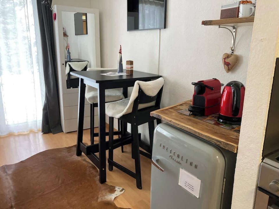 Dining table for 2 persons