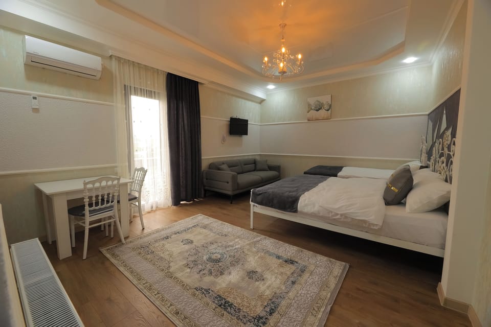 Comfort Double or Twin Room, Balcony | Desk, laptop workspace, soundproofing, iron/ironing board