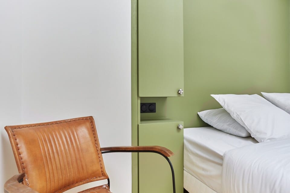 Apartment | 3 bedrooms, laptop workspace, iron/ironing board, bed sheets