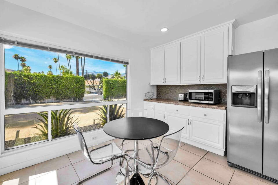 House, Multiple Beds, Pool Access, Pool View (Avery) | View from room