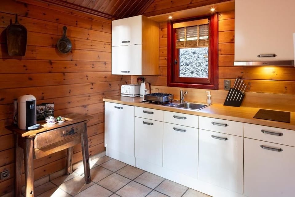 Family Chalet | Private kitchen | Electric kettle, highchair