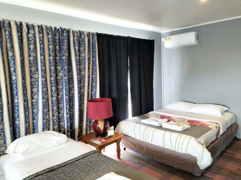 Classic Twin Room | WiFi (free)