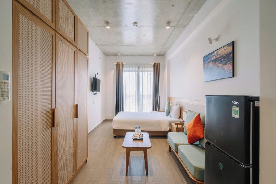 Soundproofing, WiFi (free)