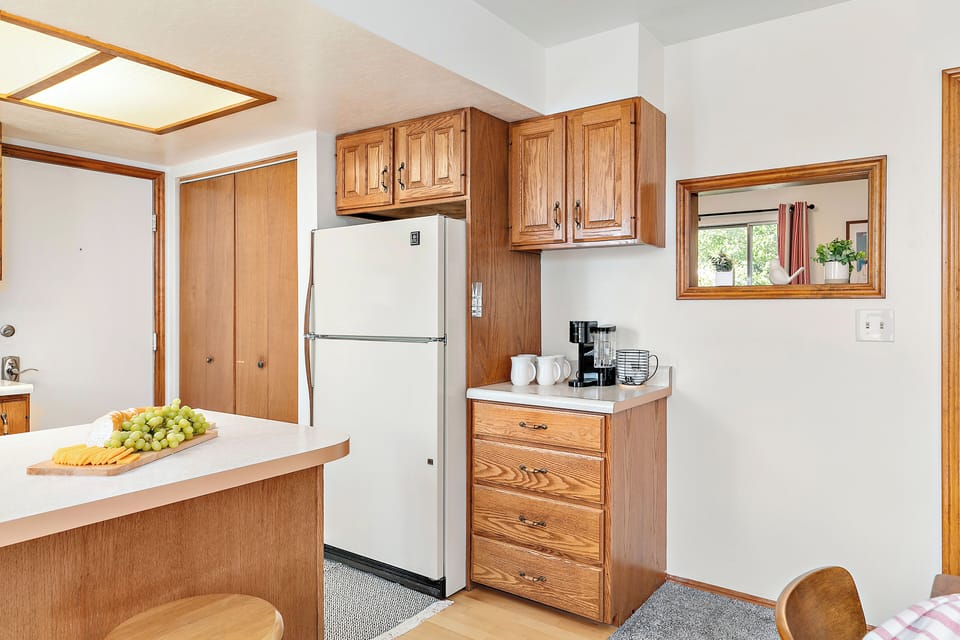 Enjoy complimentary coffee pods with the coffee maker during your stay!