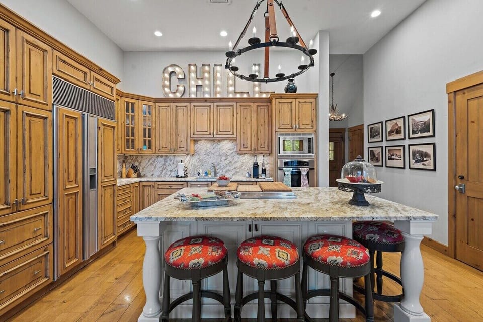 Spacious Kitchen
