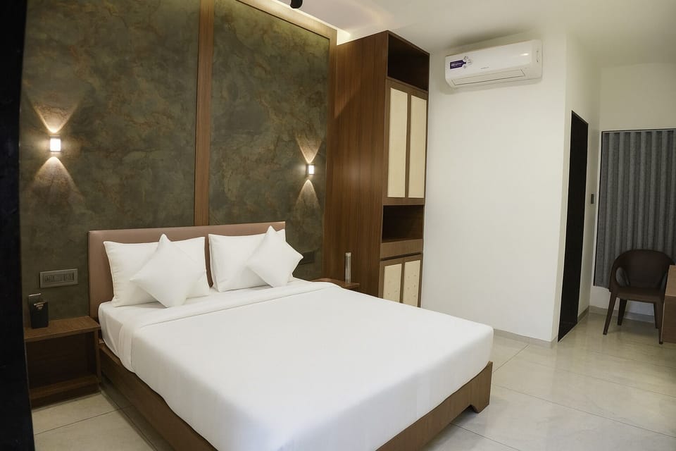 Deluxe Double Room, Non Smoking | Free WiFi