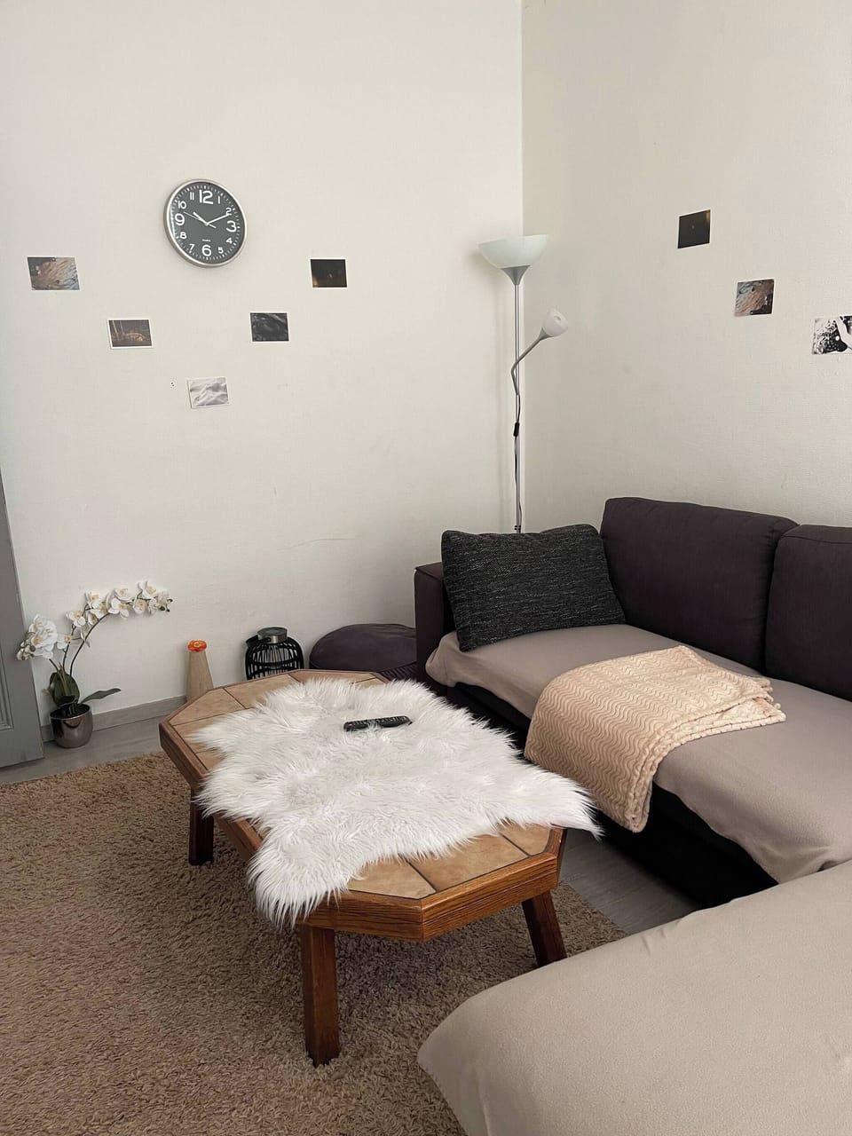 Apartment, 1 Bedroom, Accessible, Smoking | Living room