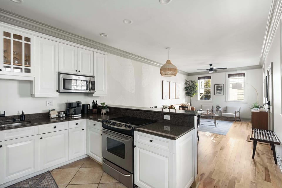 Fully equipped kitchen