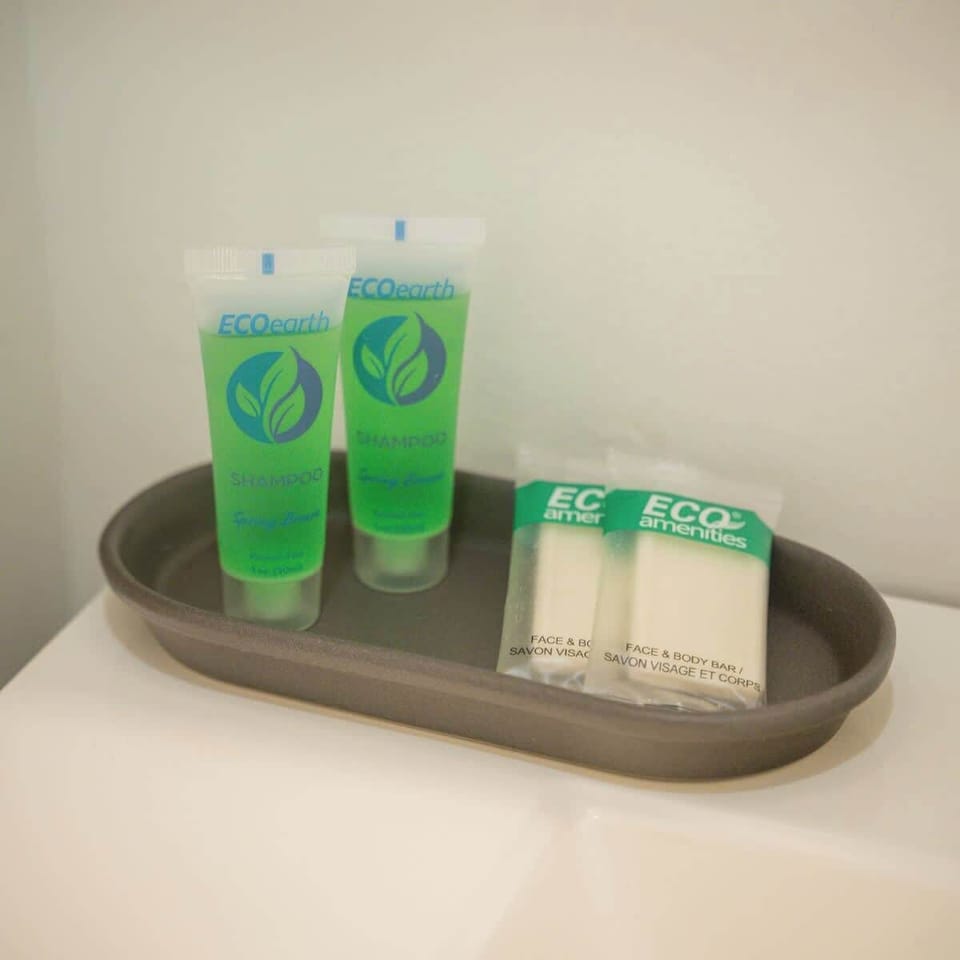 Bathroom amenities