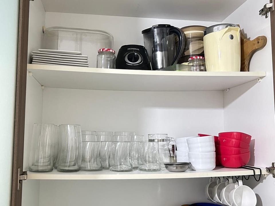 Classic Apartment, 3 Bedrooms, Kitchen | Private kitchen