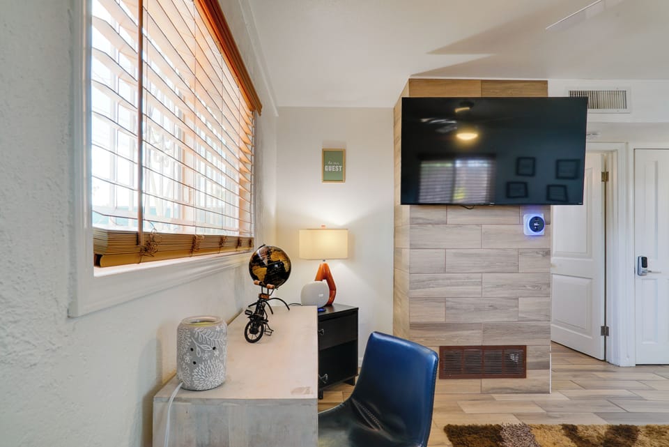 Apartment (1 Bedroom) | Interior