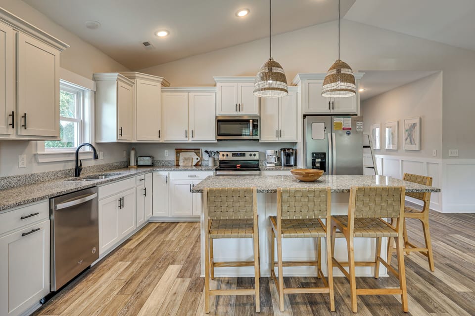 House (4 Bedrooms) | Interior
