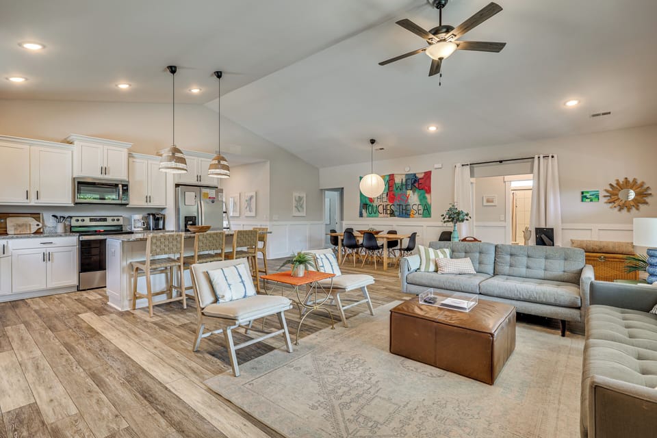 House (4 Bedrooms) | Interior