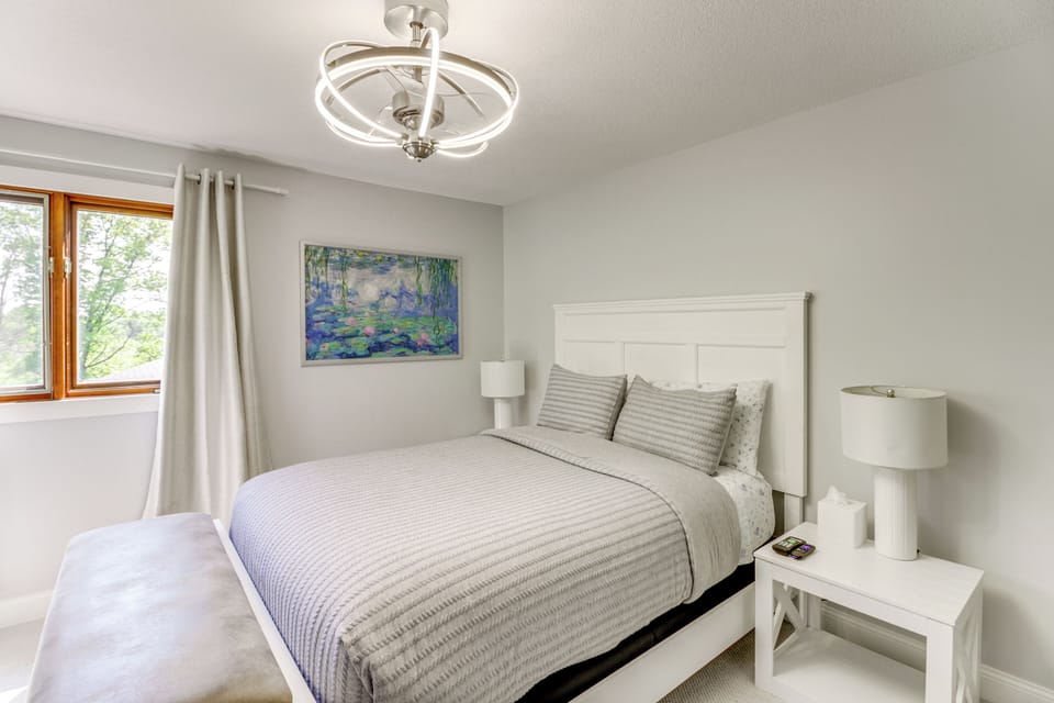 House (5 Bedrooms) | Interior