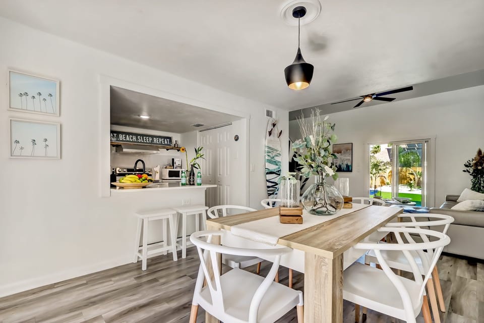 Modern kitchen and dining area perfect for group meals.