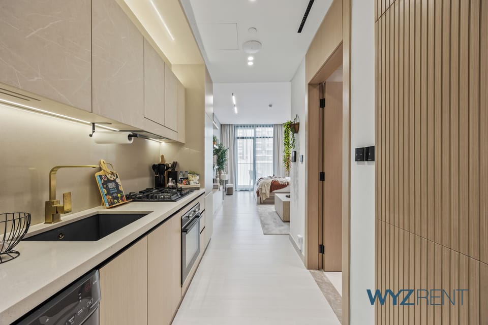 Standard Apartment, Balcony, Pool View | Private kitchen | Full-size fridge, microwave, oven, stovetop