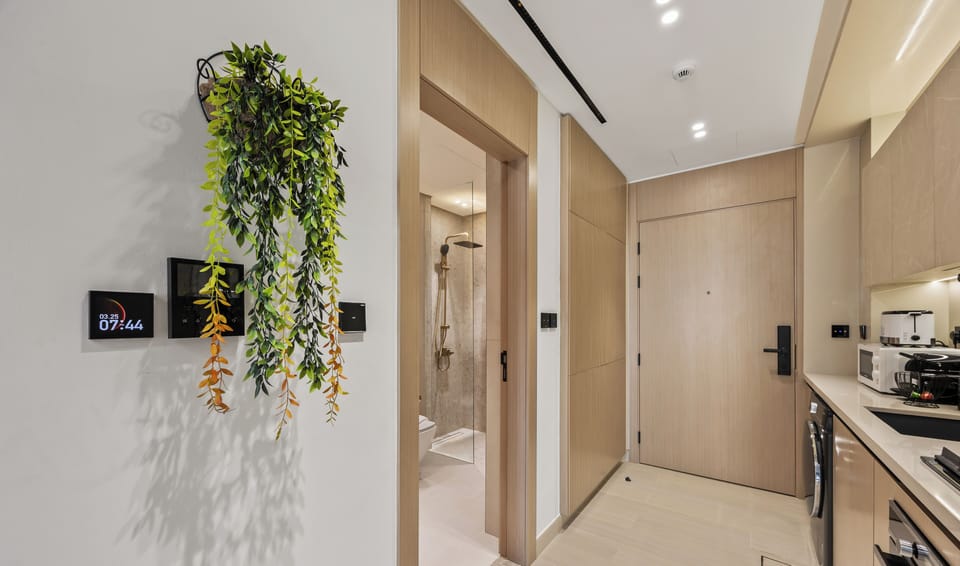 Standard Apartment, Balcony, Pool View | Private kitchen | Full-size fridge, microwave, oven, stovetop