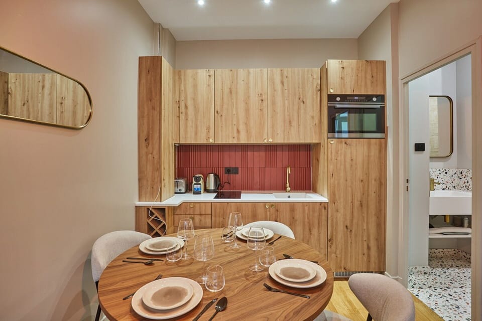 Apartment | Dining