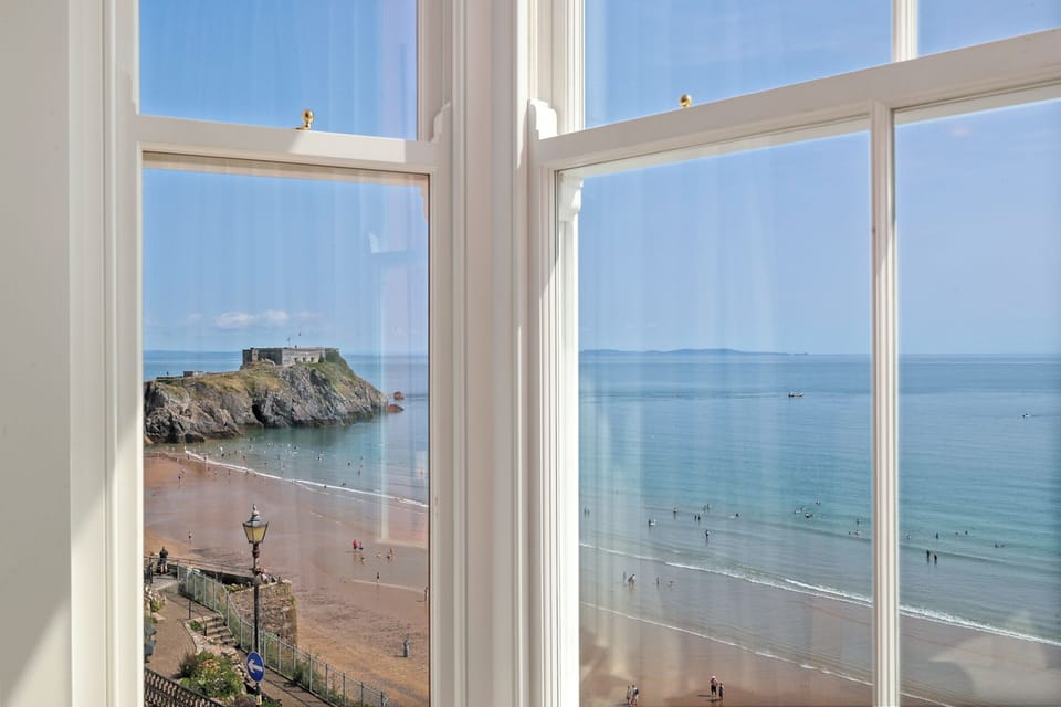 Sea Front Apartment