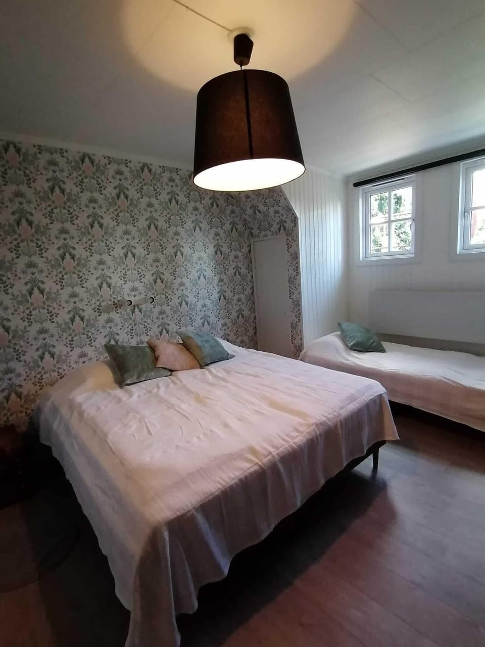 Family Quadruple Room | Iron/ironing board (on request), travel crib, WiFi (free), bed sheets