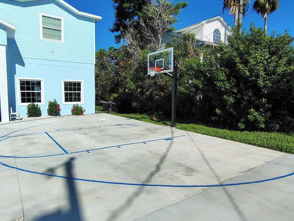 Sport court