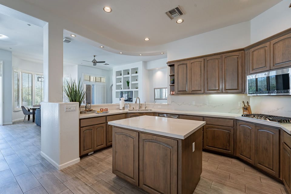 Large island kitchen