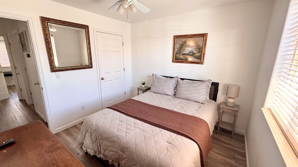 Queen Guest Bedroom