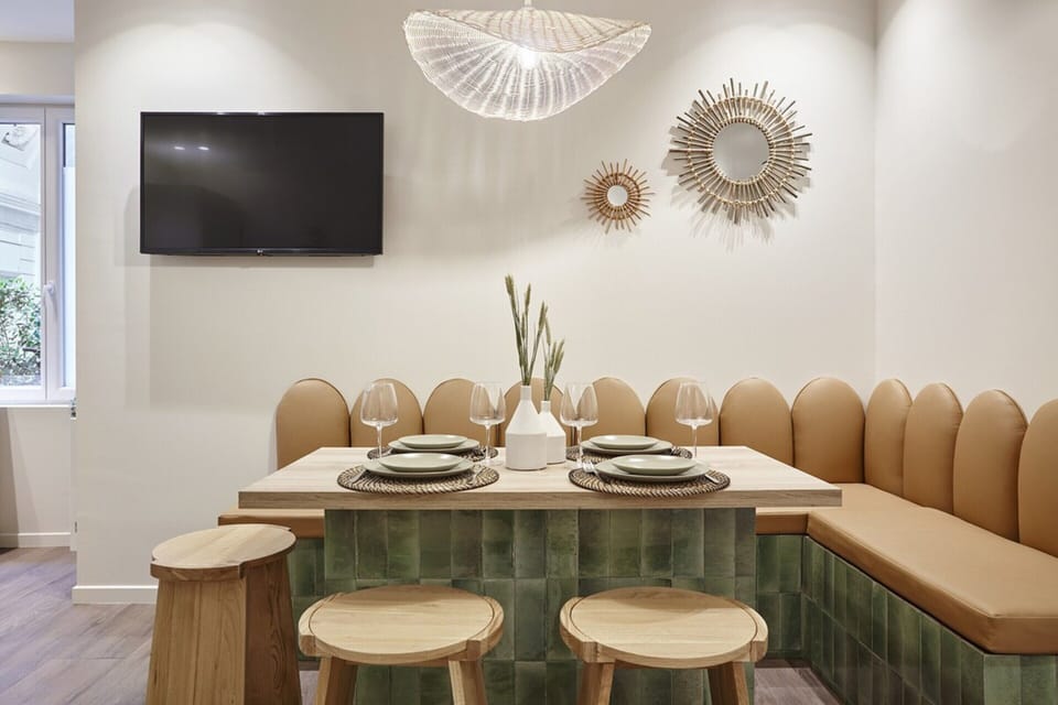Apartment | Dining