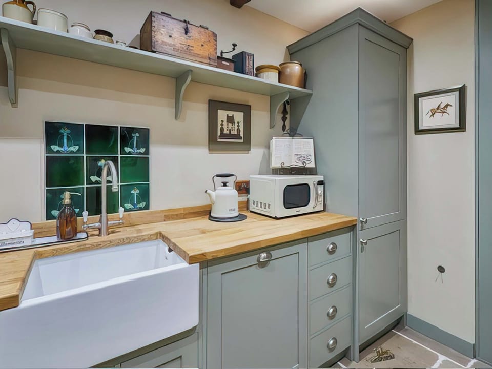 Kitchen | Rustic Retreat, Llangadog