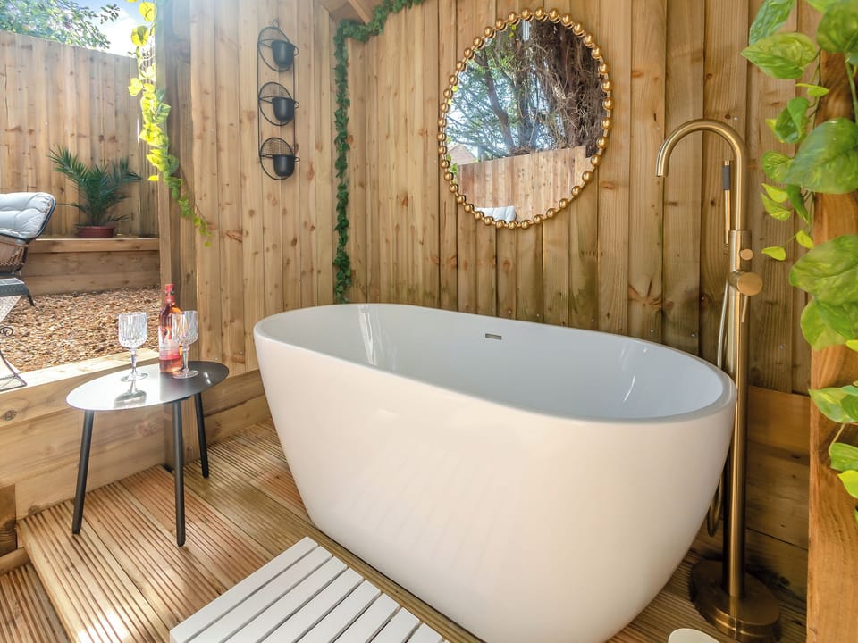 Outdoor area | Clouds Hill Lodge, Newton Abbot