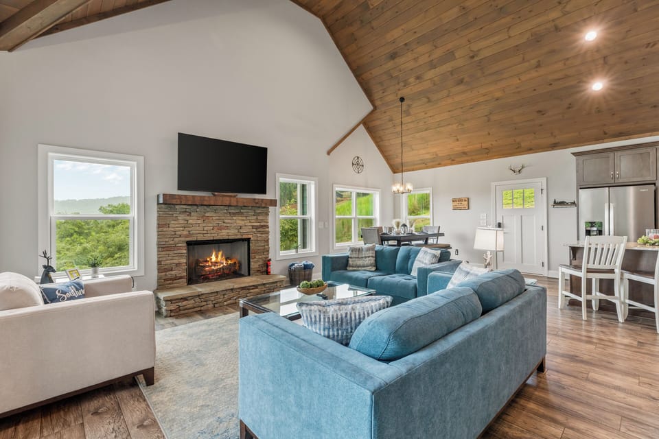 Living Room | Free WiFi | Central A/C & Heat | Main Floor