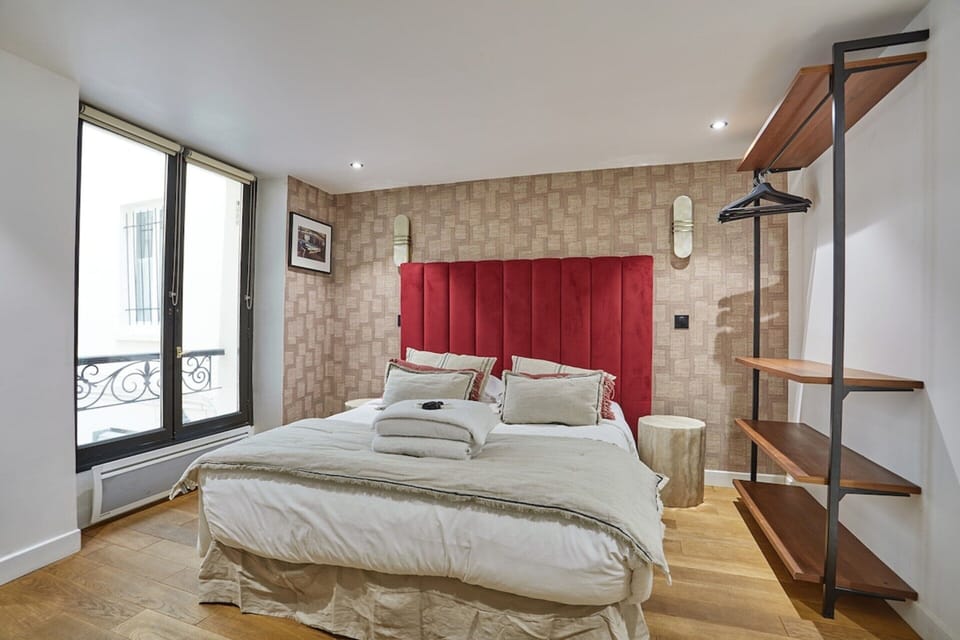 Apartment | 1 bedroom, laptop workspace, iron/ironing board, bed sheets