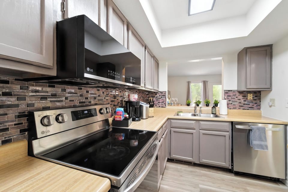 Fully stocked kitchen