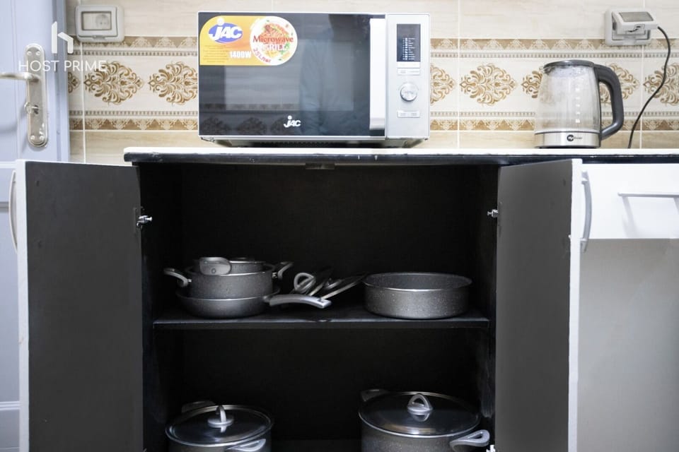 Espresso maker, coffee/tea maker
