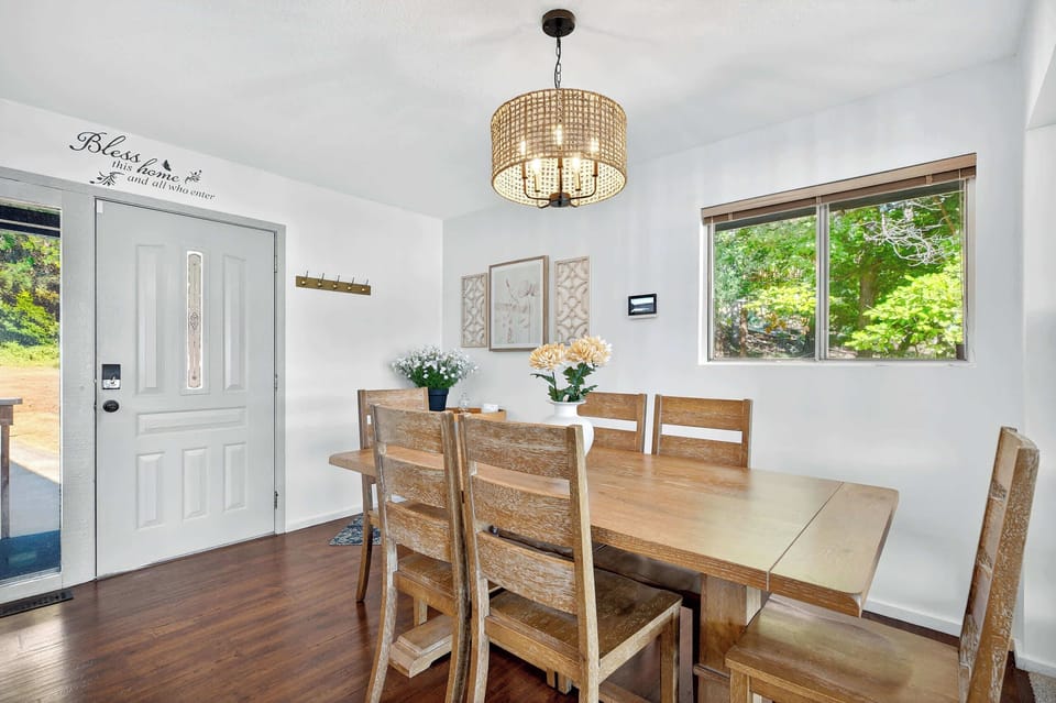 Make mealtime memories together at the dining table, seating 6​