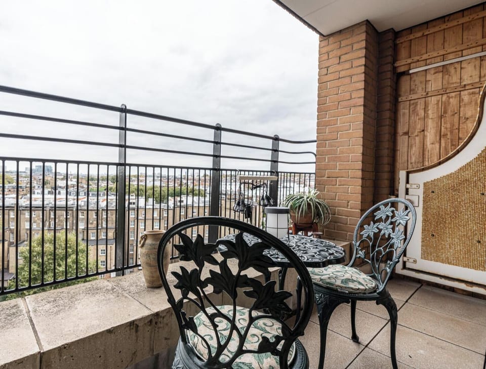 BALCONY WITH A VIEW