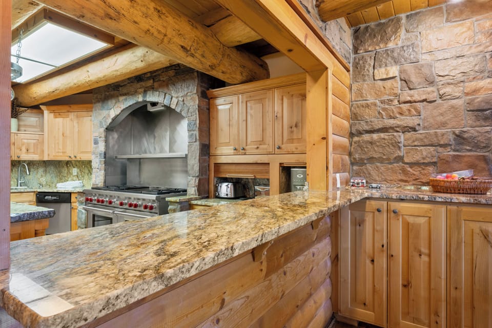 Sherman-Peak_Kitchen-Nook