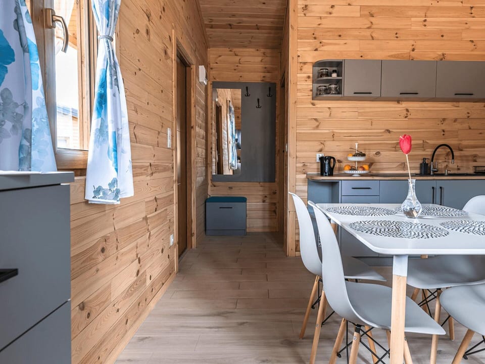 House | Dining