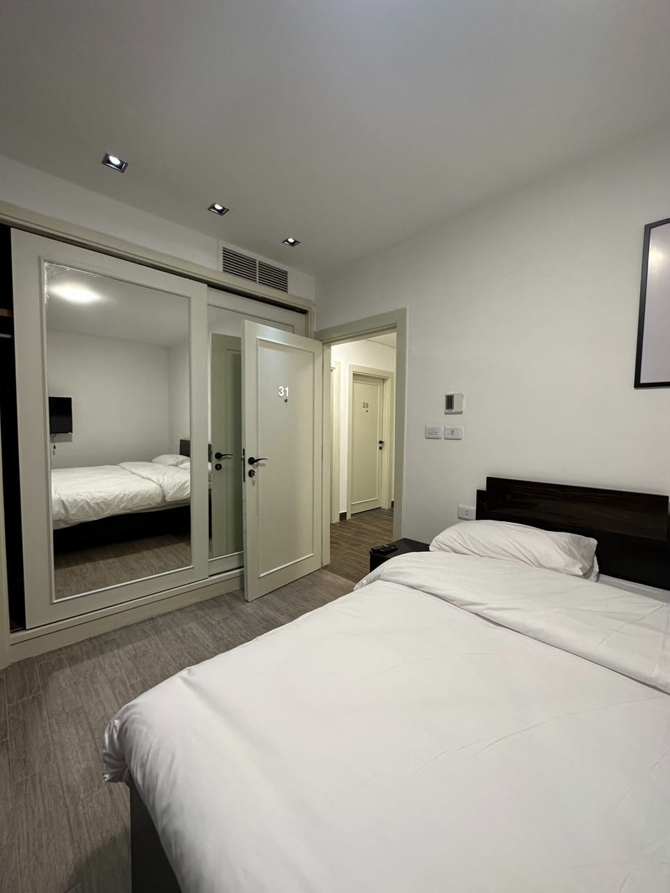 Apartment, 1 Bedroom, Accessible, Smoking | 1 bedroom