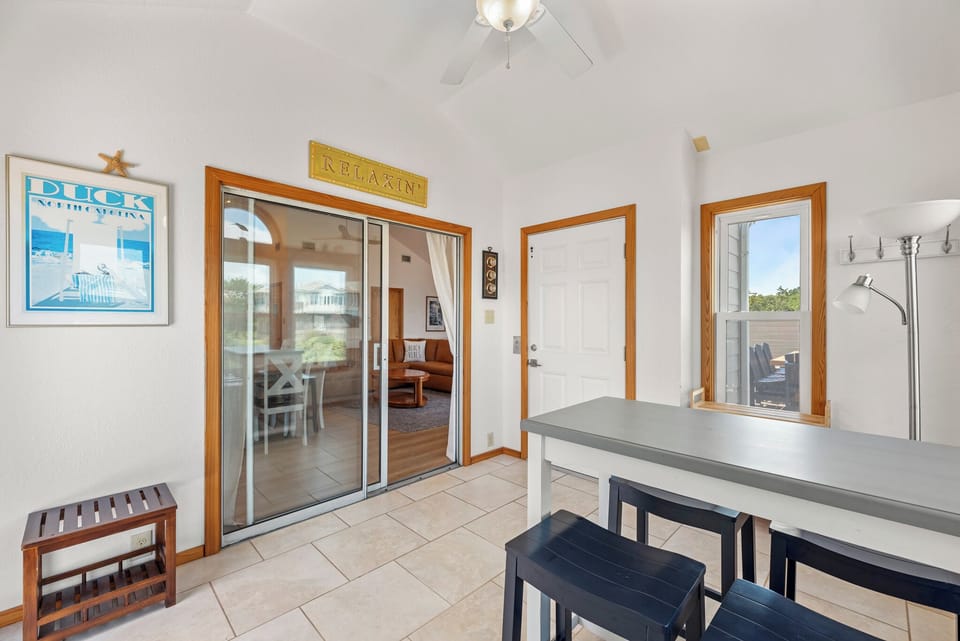 DU410: Family Tradition | Top Level Sunroom