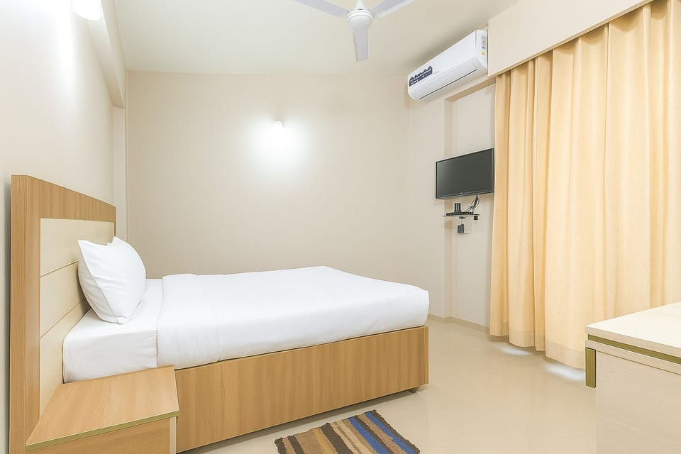 Deluxe Apartment, Balcony, Garden View | Free WiFi