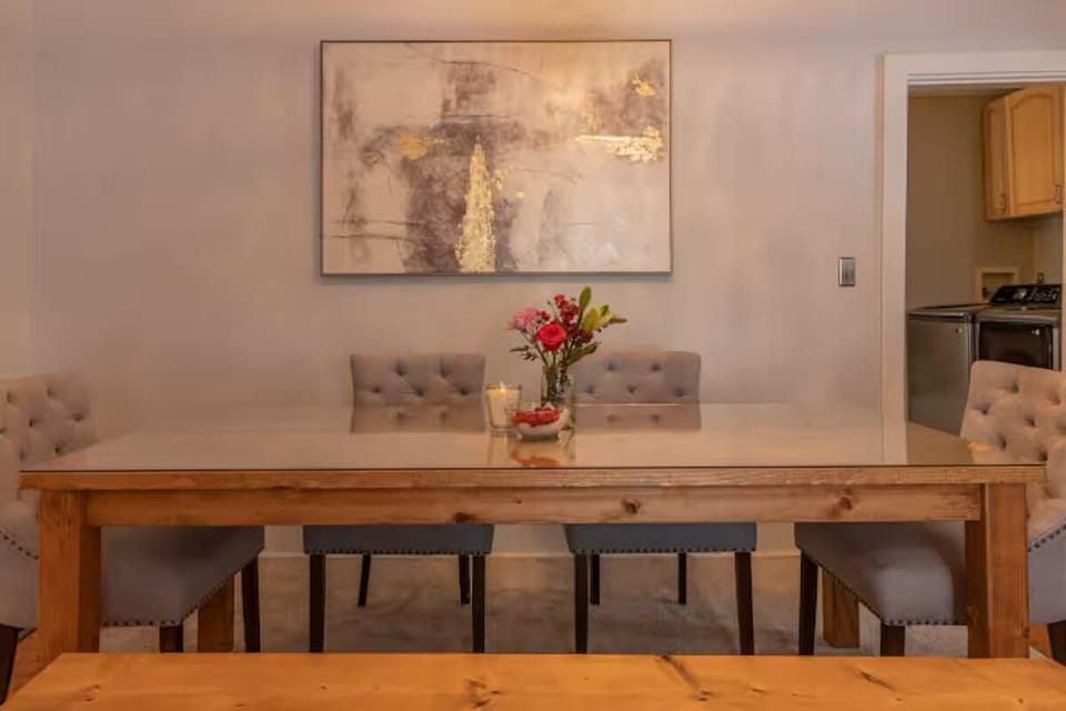 Dining Room/Living Room