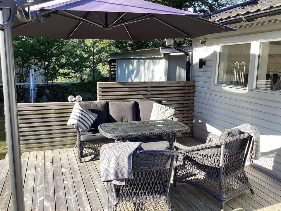 House | Outdoor dining