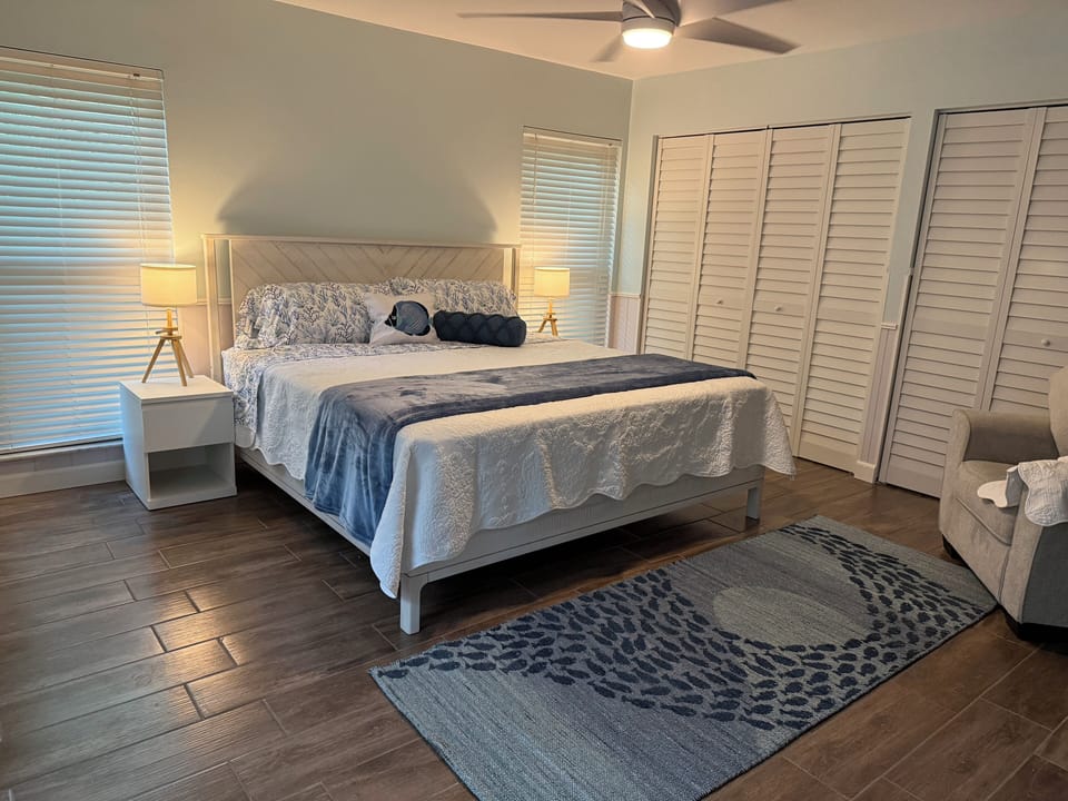Master suite with king bed.