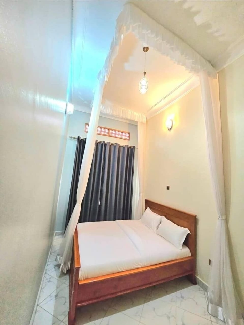 Double Room, Hill View | Bathroom | Shower, free toiletries, slippers, towels